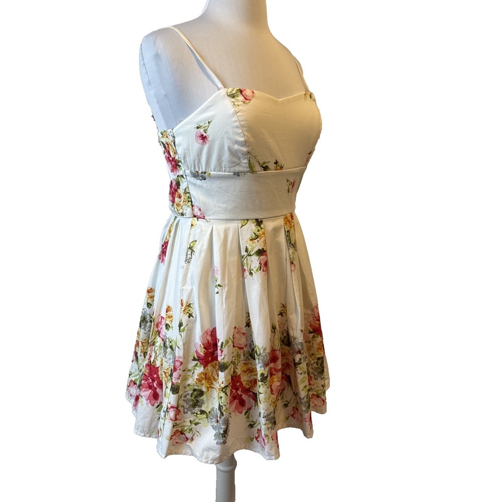 Rue 21 NWT Sweetheart Floral Tie Back Layered Party‎ Dress Junior 5 Cottage Boho